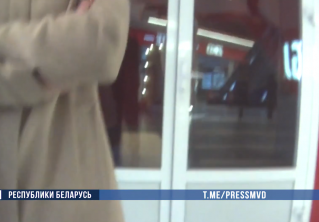 В Минске супруги требовали у мужчины 6 тысяч долларов за молчание о его изменах