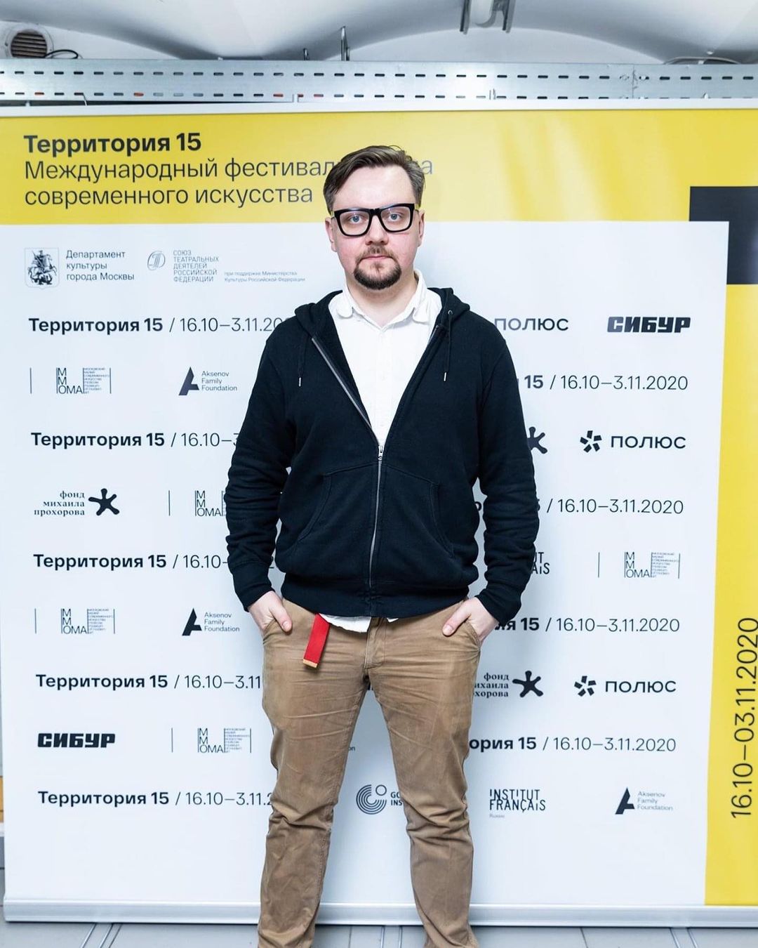 Один из самых популярных фильмов о войне. Как сейчас выглядят герои «Мы из будущего»?-19