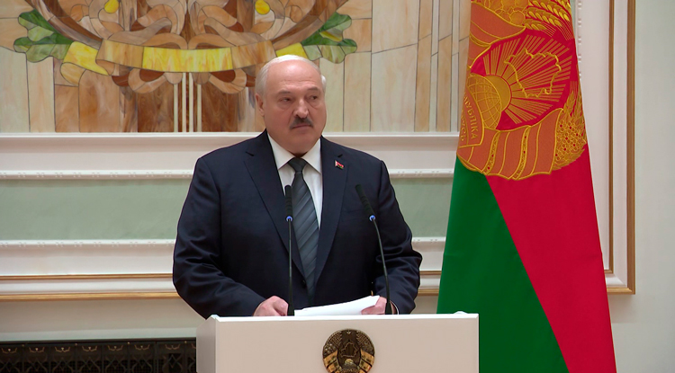 Лукашенко: «Мы сегодня сталкиваемся с провокациями на наших внешних рубежах»