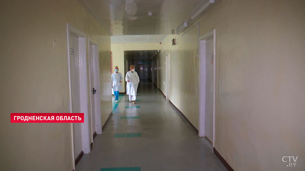 На границе с Польшей обнаружен лежащий без сознания на земле мигрант. Его доставили в реанимацию-4