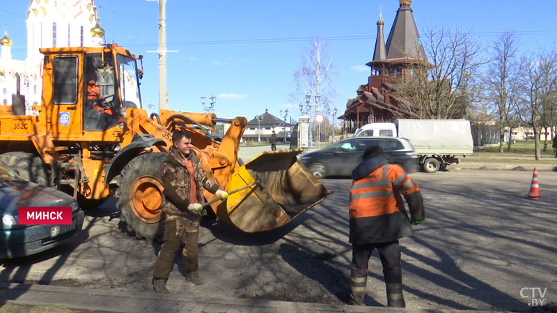 На Калиновского полностью заменят асфальт. Какого числа завершатся работы?-1