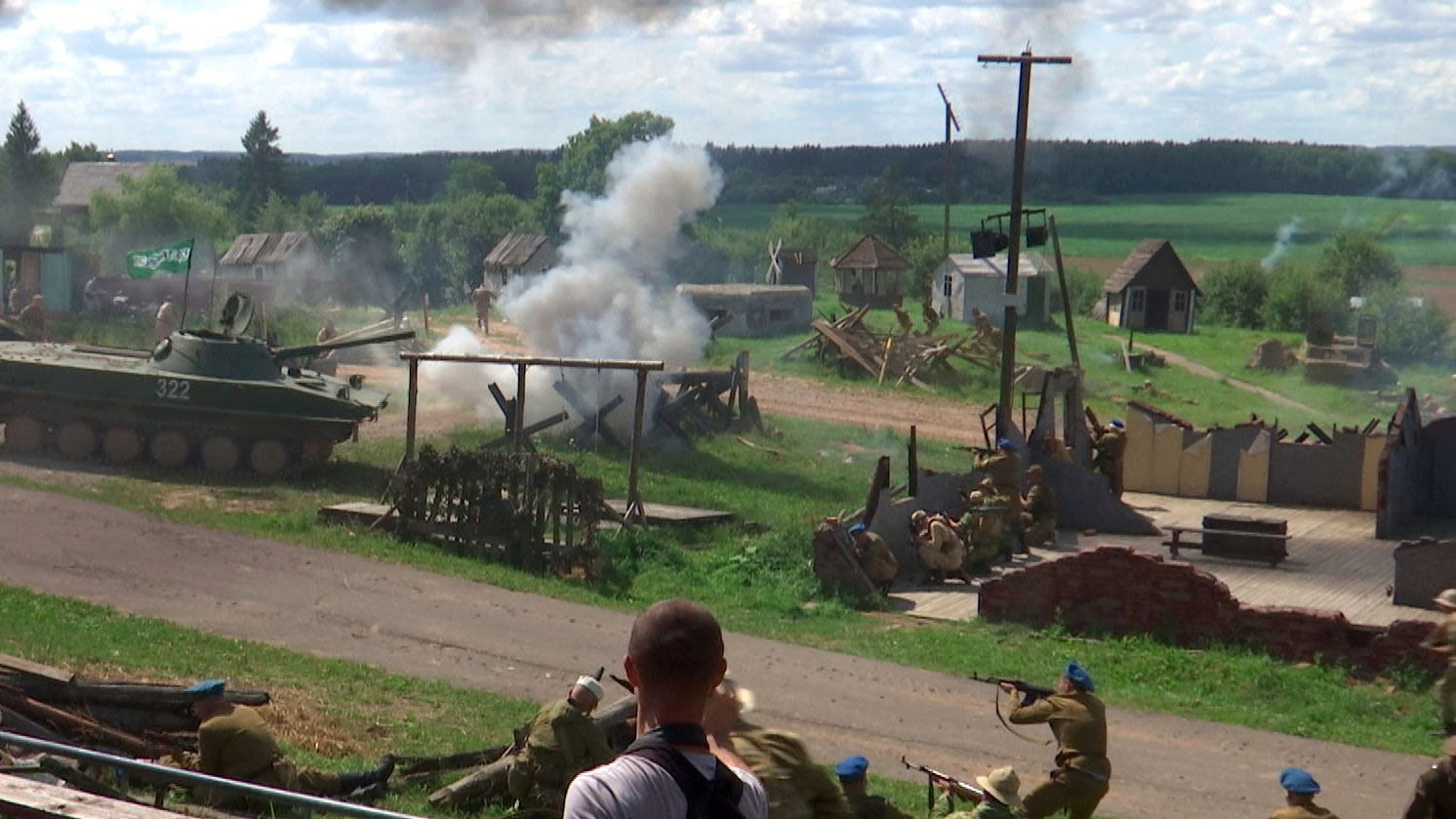 На «Линии Сталина» прошёл военно-исторический фестиваль «Афганское небо». Собрали самые яркие моменты