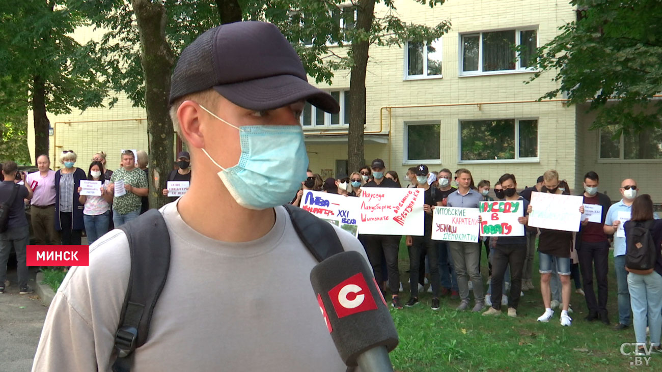 «Вы нас учите демократии». Как белорусы отреагировали на новость о смерти иракца на границе с Литвой?-4
