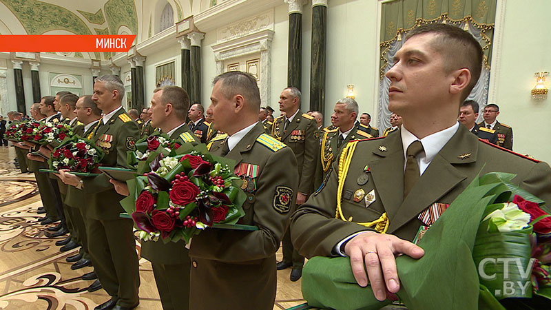 На страже национальной безопасности. В Минске состоялась церемония награждения лучших представителей военной элиты Беларуси-49