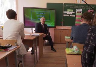 Александр Лукашенко о наркозависимых: «Я считал, что их надо воспитывать трудом – в колонии»