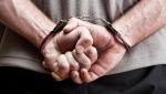 В Минске дебошир пытался отобрать табельное оружие у милиционера. Он вынужден был выстрелить в ногу мужчине 