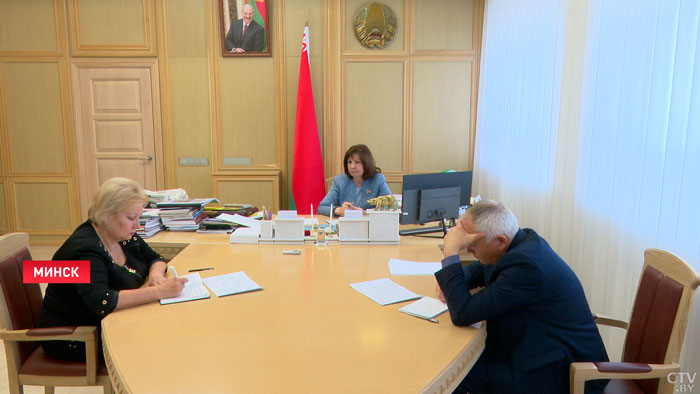 «Мы предложили другой формат взаимодействия». Наталья Кочанова на прямой телефонной линии с гражданами -1