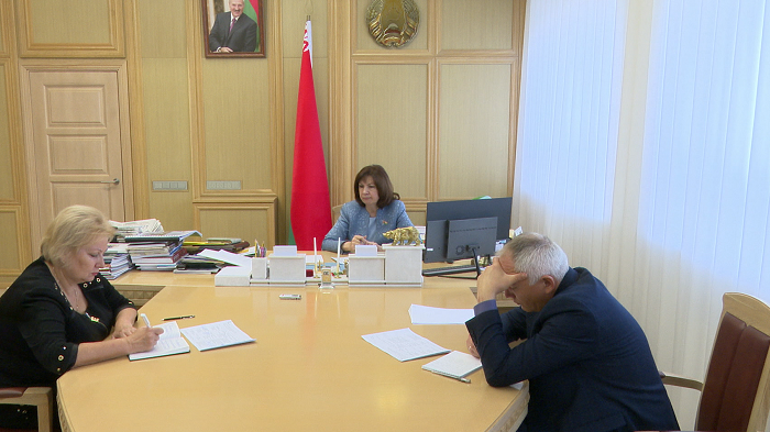 «Мы предложили другой формат взаимодействия». Наталья Кочанова на прямой телефонной линии с гражданами 