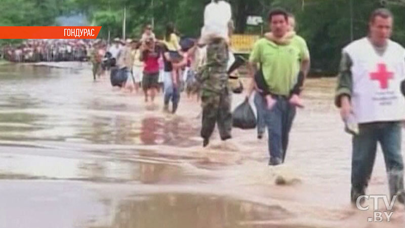 В американском штате Мэриленд масштабное наводнение: вода поднялась до 2 этажа