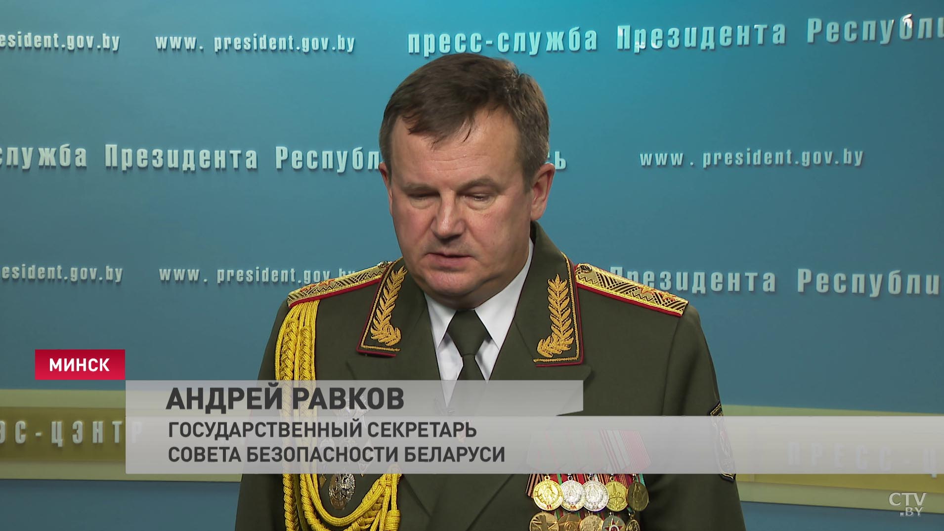 Александр Лукашенко: единоначалие для нас нормально. У нас компактная армия, поэтому нам не надо ломать структуру управления-10