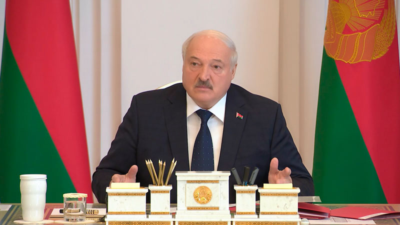Лукашенко – новому руководству на местах: компартии нет, всё в ваших руках. Думайте, кто будет представлять вас в парламенте