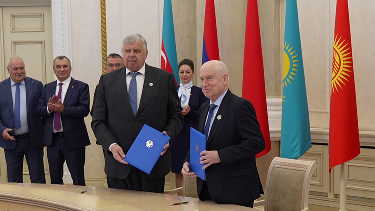 Генеральные секретари СНГ и Ассамблеи народов мира подписали меморандум о сотрудничестве