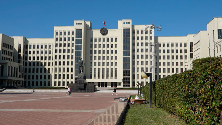 В Совмине встретились с делегациями российских регионов
