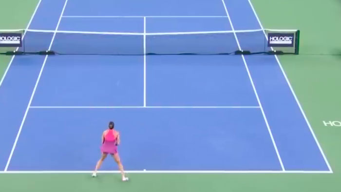 Арина Соболенко сыграет против Ребекки Шрамковой на теннисном турнире в Ухане Арина Соболенко сыграет против Ребекки Шрамковой на теннисном турнире в Ухане