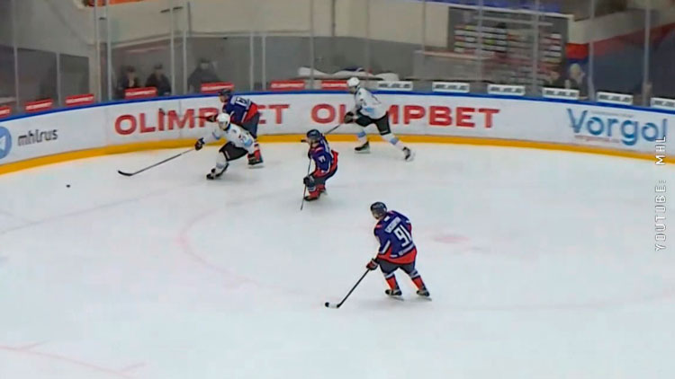 ХК «Динамо-Шинник» одержал победу на старте плей-ин МХЛ