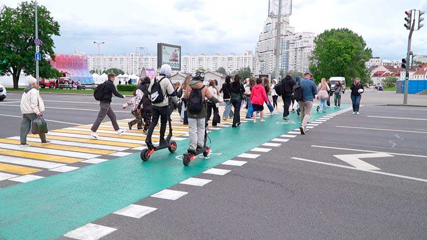 Почему водители средств персональной мобильности не соблюдают правила? Провели опрос