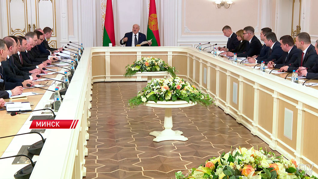Где и как в Беларуси будут учить профессиям будущего? Подробности совещания у Президента-4 Где и как в Беларуси будут учить профессиям будущего? Подробности совещания у Президента-4