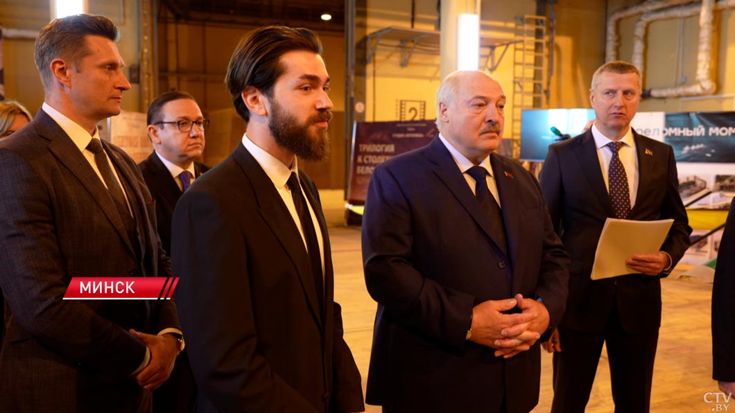 «Ты у нас как полезное ископаемое!» Лукашенко пообщался с молодым белорусским режиссером Кириллом Халецким-10 «Ты у нас как полезное ископаемое!» Лукашенко пообщался с молодым белорусским режиссером Кириллом Халецким-10