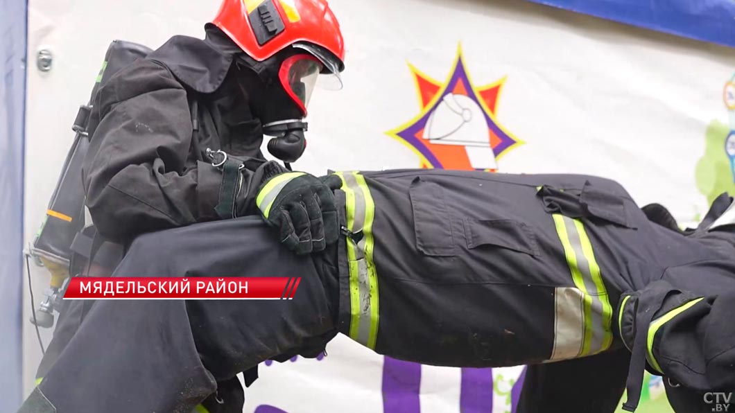 19-й Международный слет юных спасателей-пожарных проходит в лагере «Зубренок»-2