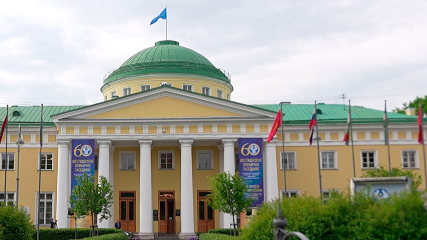 В Санкт-Петербурге проходит весенняя сессия МПА СНГ. Одна из центральных тем – медицина