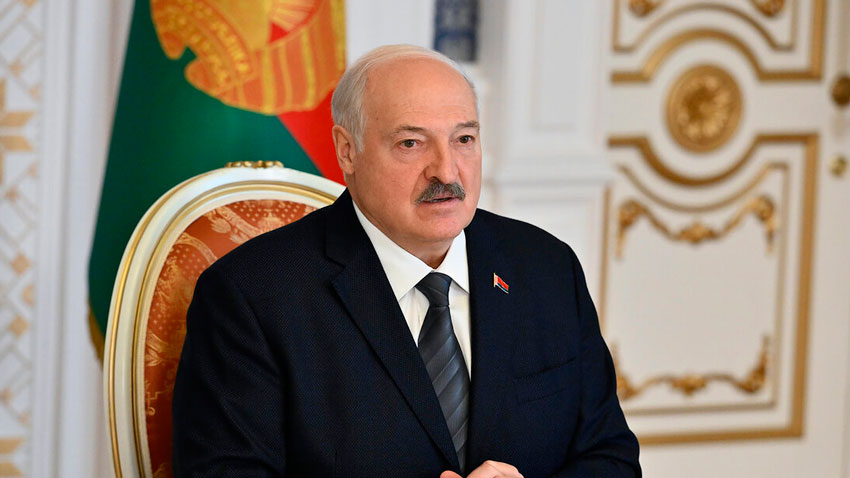 Лукашенко: село мы опустошили прилично за последнее время – надо отдавать долги 