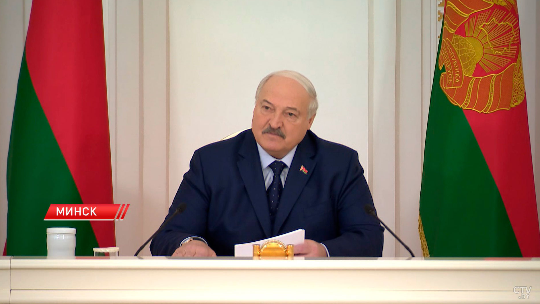 Лукашенко: у нас самые низкие цены в мире. Если не можешь купить, ну так иди работай-8