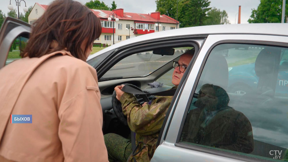 Почему до сих пор верят гадалкам и кто делает деньги на чужом горе? История потерянной квартиры из Быхова-4