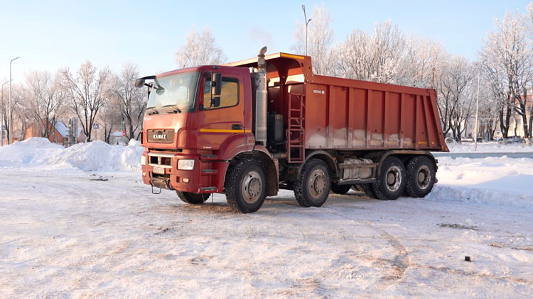 В Минской области предприятия ЖКХ расчистили почти 2 тыс. километров дорог