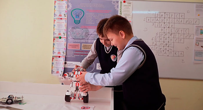 В Витебском районе открыли первый инженерно-технический центр для школьников В Витебском районе открыли первый инженерно-технический центр для школьников