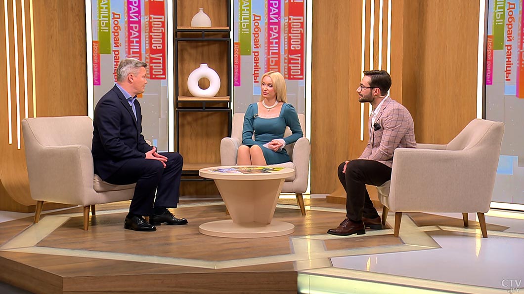 Молодёжный театр эстрады стал Заслуженным коллективом Республики Беларусь – поговорили с директором-4