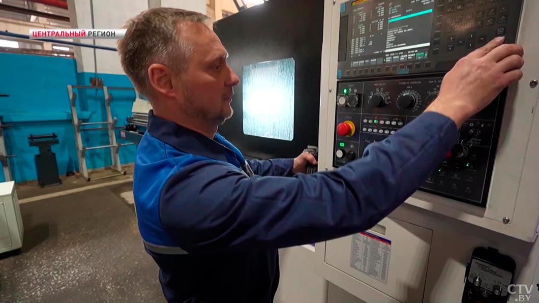 Обслуживает 28 станков с программным управлением – лучший в Беларуси наладчик станков рассказал о своей работе-4 Обслуживает 28 станков с программным управлением – лучший в Беларуси наладчик станков рассказал о своей работе-4