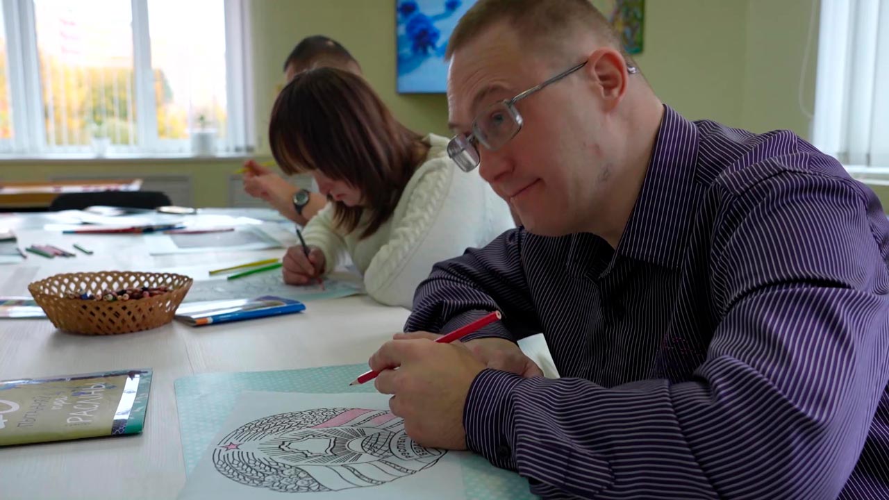 10 лет работает с детьми – поговорили с руководителем отделения социальной реабилитации, абилитации инвалидов