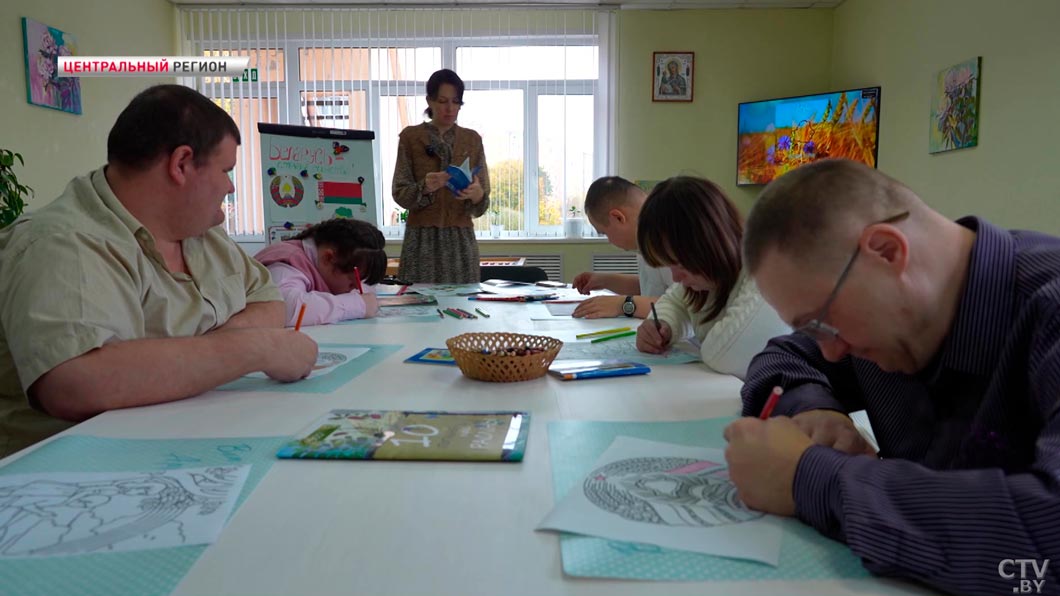 10 лет работает с детьми – поговорили с руководителем отделения социальной реабилитации, абилитации инвалидов-2