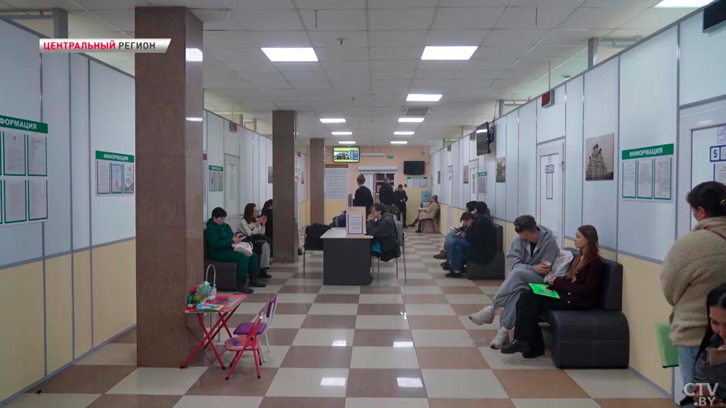 Какой трудовой деятельностью занимаются иностранцы в Беларуси – рассказала инспектор отдела по гражданству и миграции-2