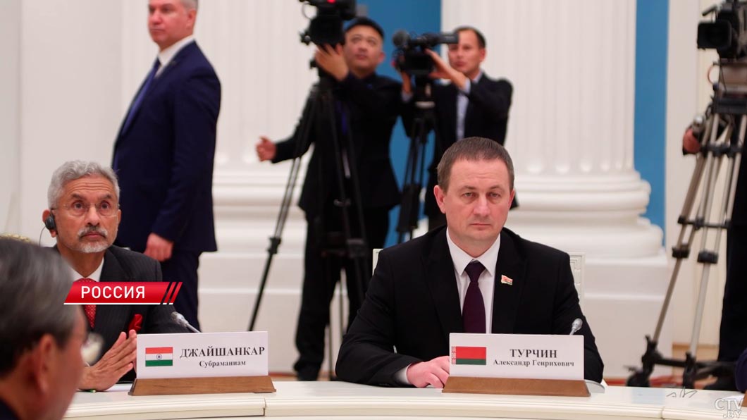 Ежегодные взносы в ШОС теперь будут принимать не только в долларах, но и в других валютах-2