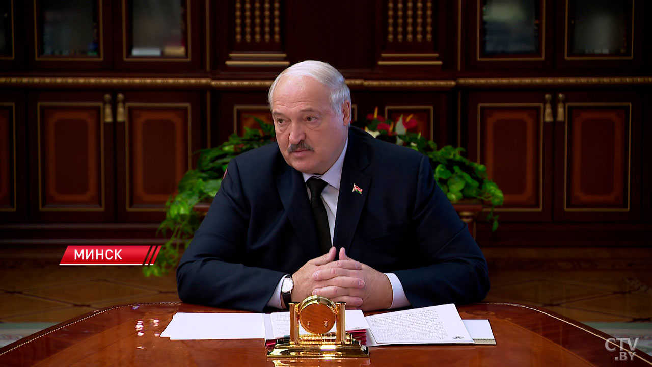 Лукашенко – Караеву: без дисциплины и порядка мы вряд ли что-то в Гродненской области сможем сделать-2