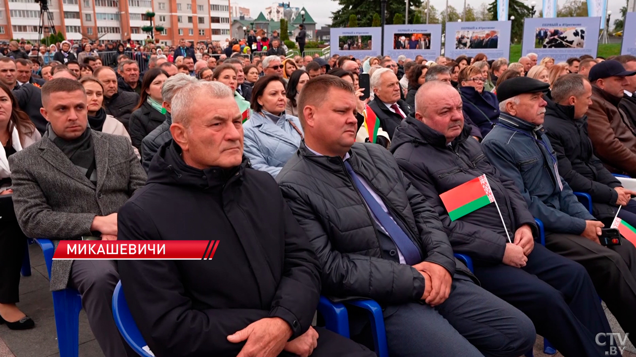 Лукашенко: мы нужны только там, где мы родились, держитесь своих корней-8