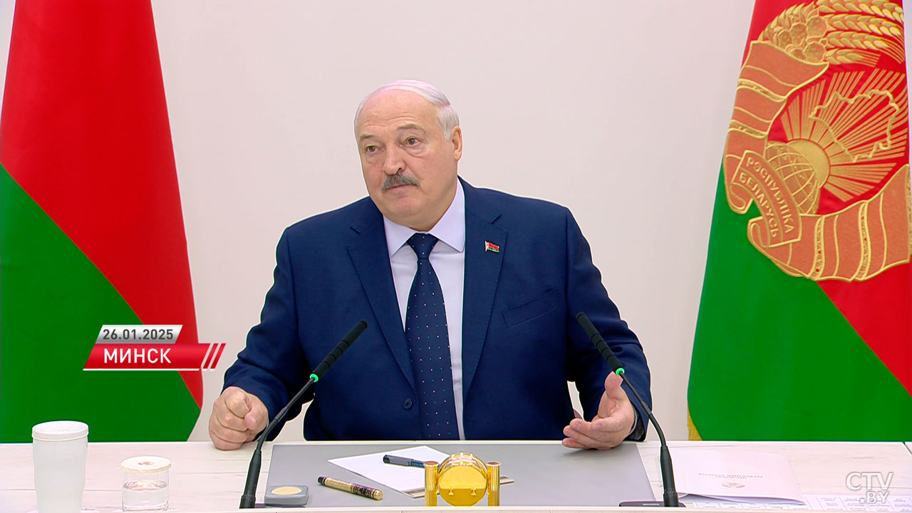 «Куда хотят пусть идут и снимают» – Лукашенко о запрете силовиков на посещение немецкими СМИ границы с Украиной-2