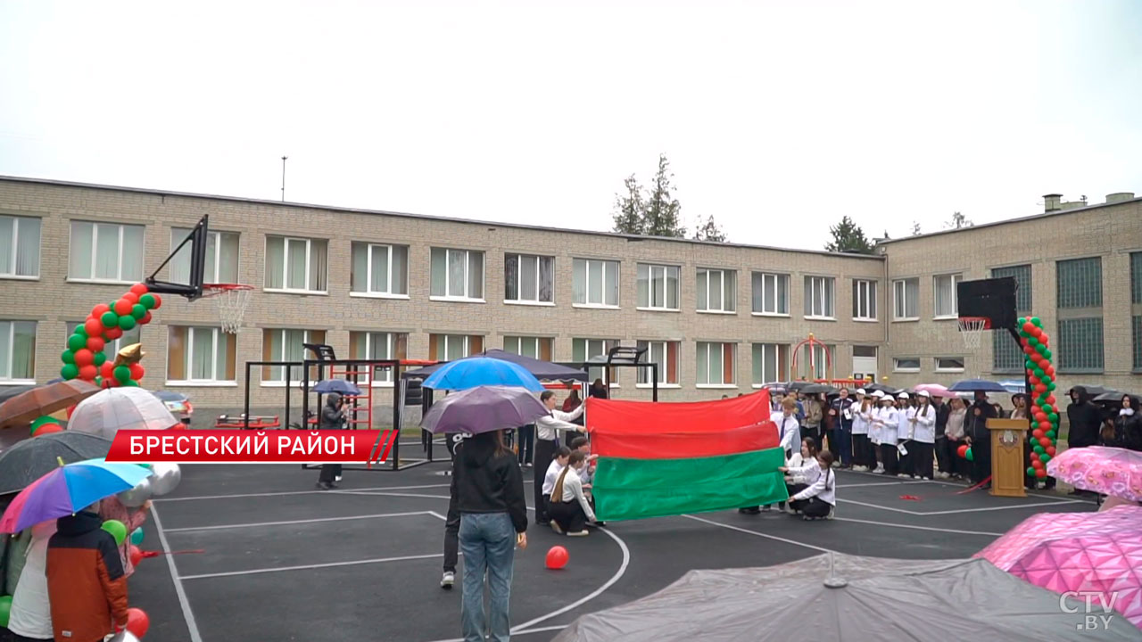 В Брестском районе открыли 4 новых спортивных комплекса-2