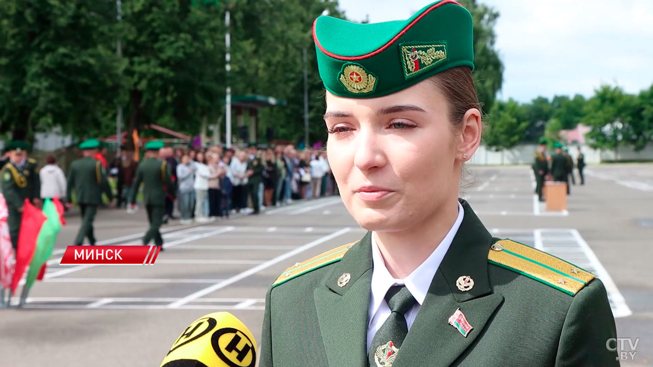 В Институте пограничной службы состоялся торжественный выпуск нового пополнения защитников рубежей-4 В Институте пограничной службы состоялся торжественный выпуск нового пополнения защитников рубежей-4