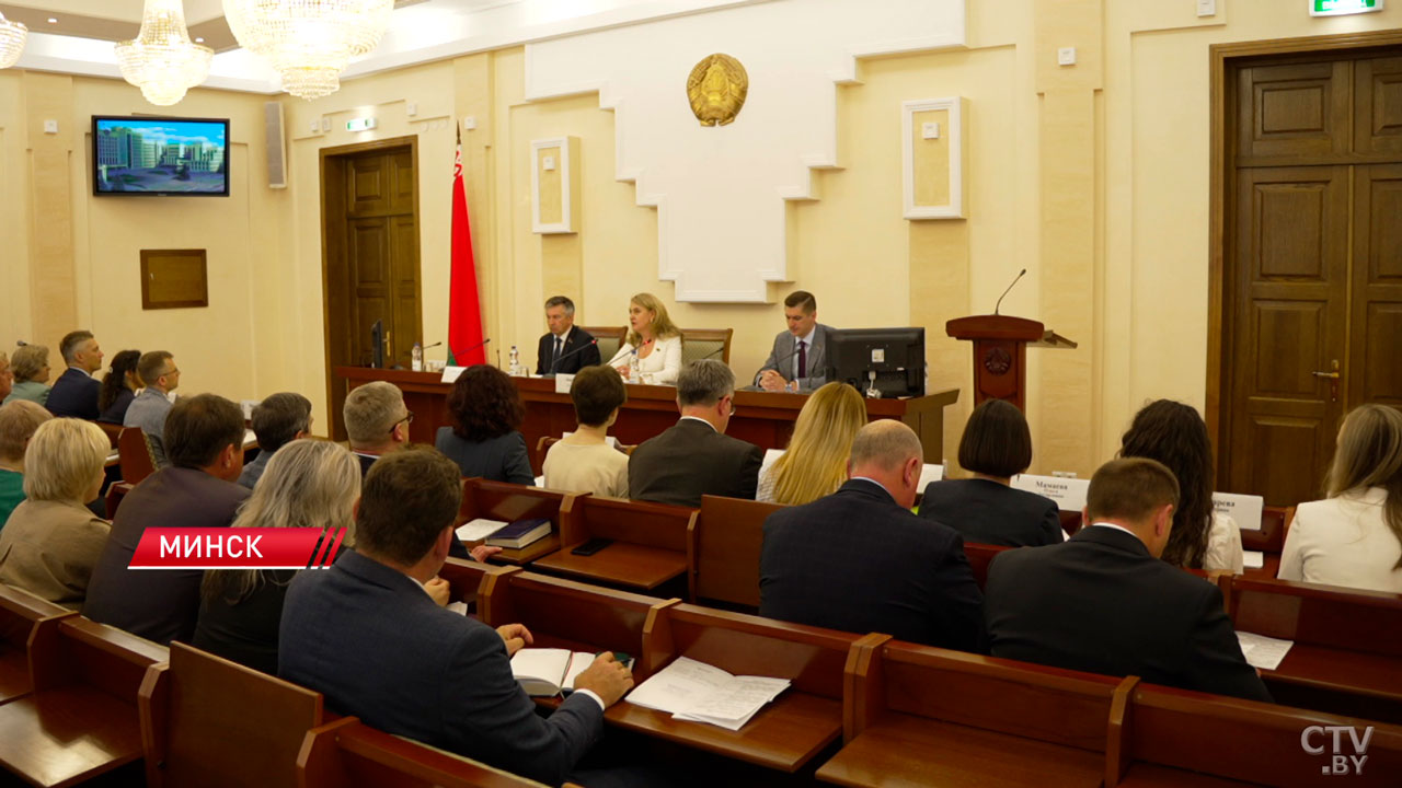 Белорусские парламентарии обсудили новеллы Гражданского кодекса-2