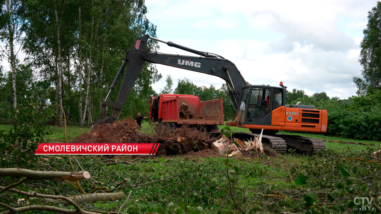 На Кургане Славы организовали субботник для ликвидации последствий буреломов-2