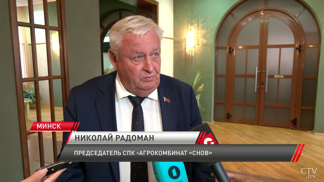 Лукашенко поручил минимизировать все риски в период уборочной-12
