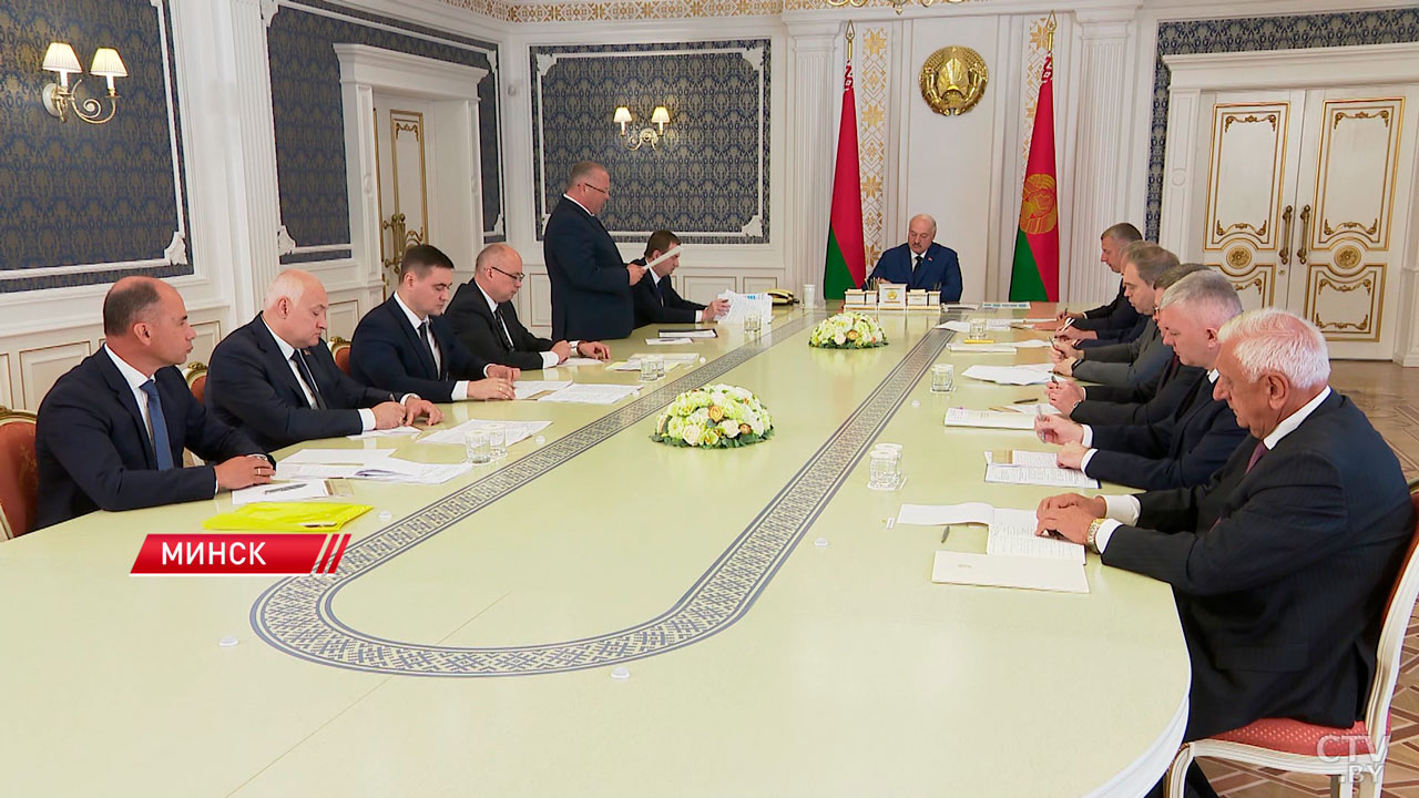 Лукашенко: «Мозги у людей хорошие!» Какие задачи поставил Президент перед научным сообществом?-6