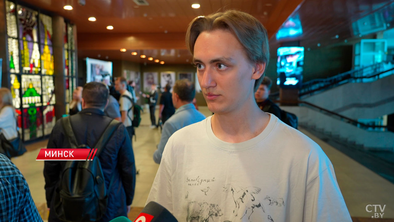 Что чувствует молодой учитель в деревенской школе? Узнали до премьеры, о чём будет фильм «Классная»-10