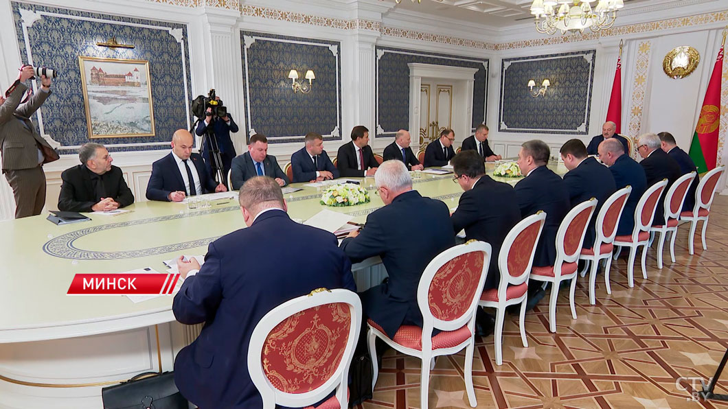 Александр Лукашенко провёл совещание по вопросам сотрудничества с Африканским континентом-6