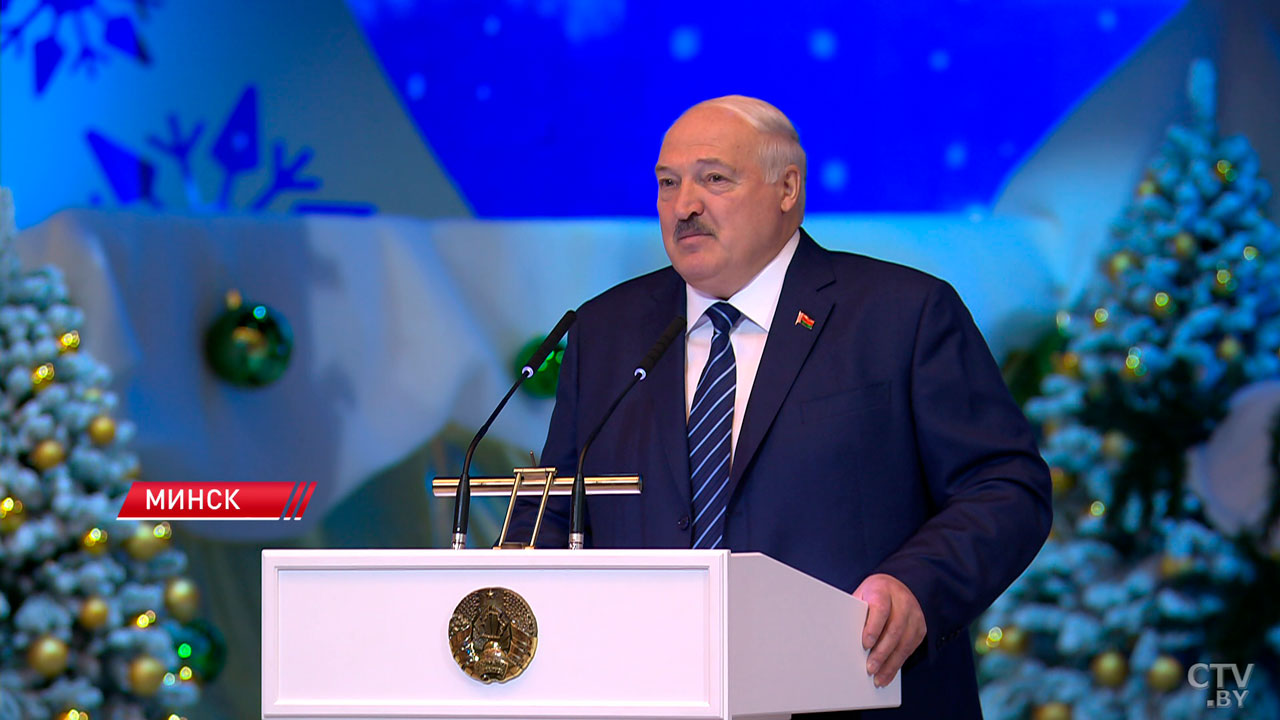 Лукашенко – детям: учёба – это тяжело, но надо, потому что это ваш фундамент жизни-4