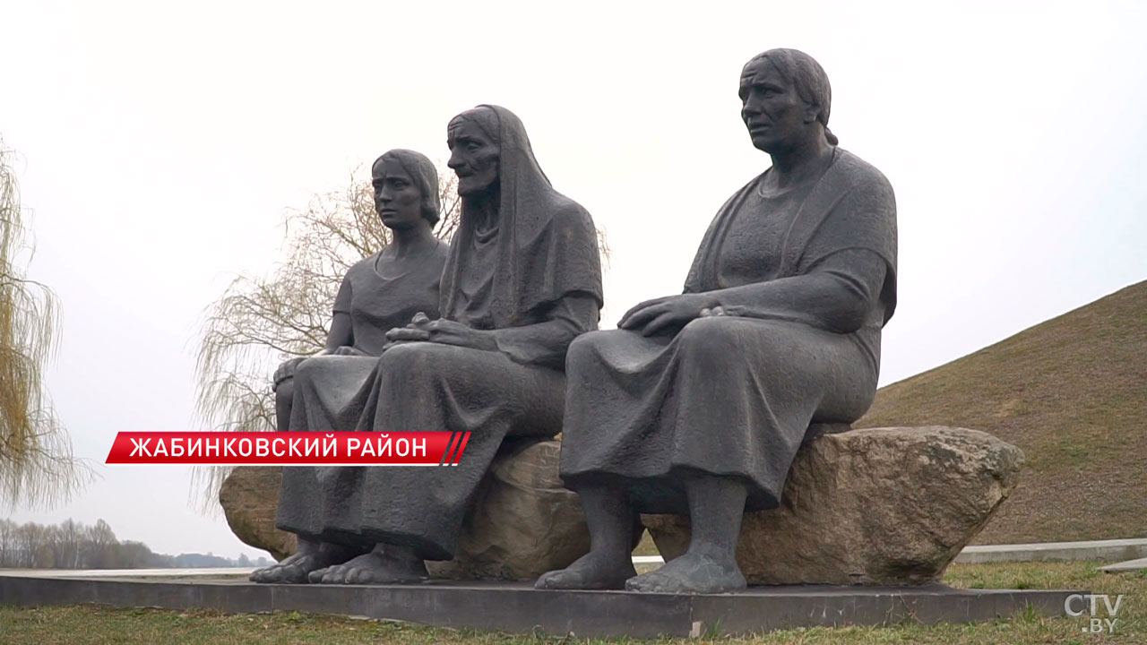 В Дремлёво прошёл митинг-реквием ко дню памяти жертв Хатыни и сожжённых белорусских деревень-10