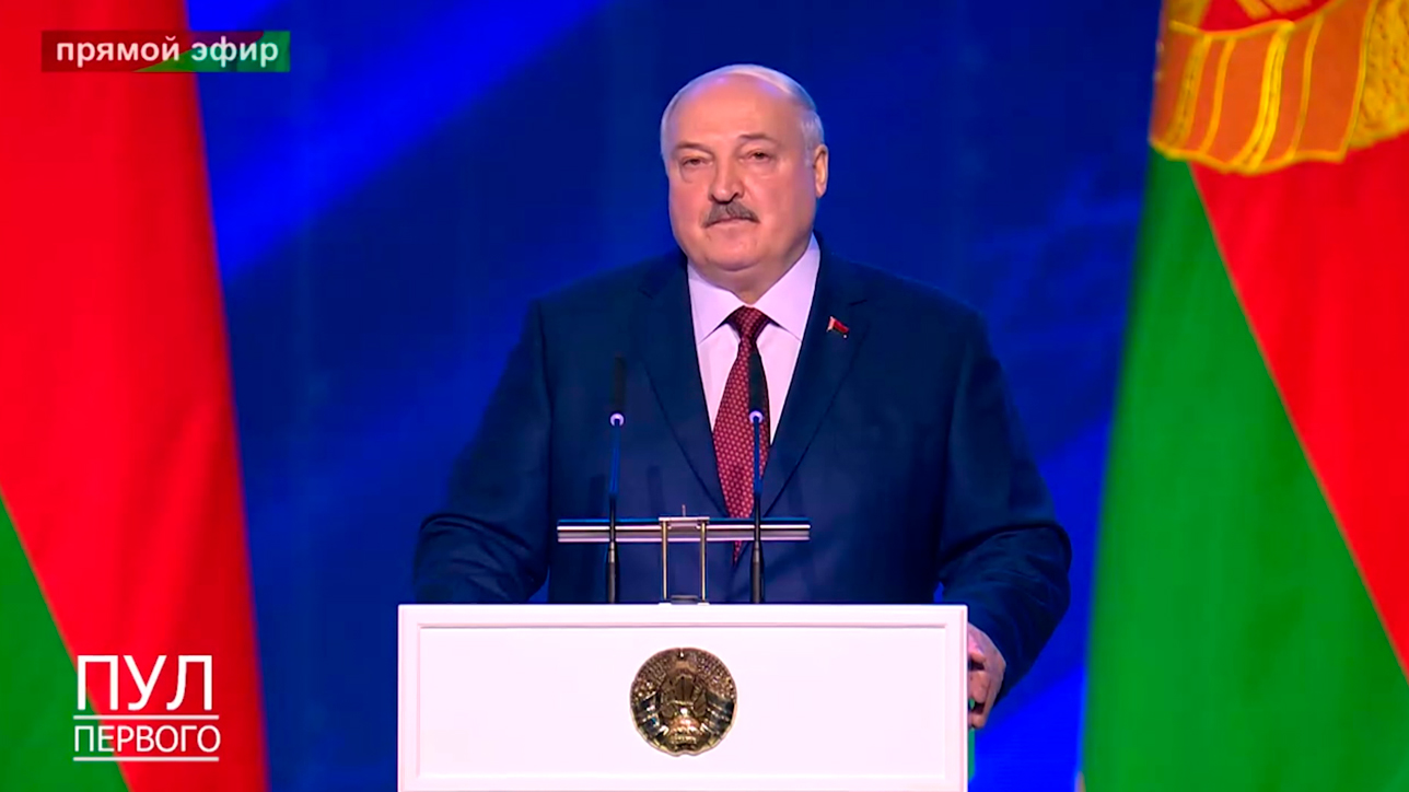 Азарёнок о Николае Лукашенко: за отцом вышел сын и на языке музыки пропел о любви к Отечеству-3