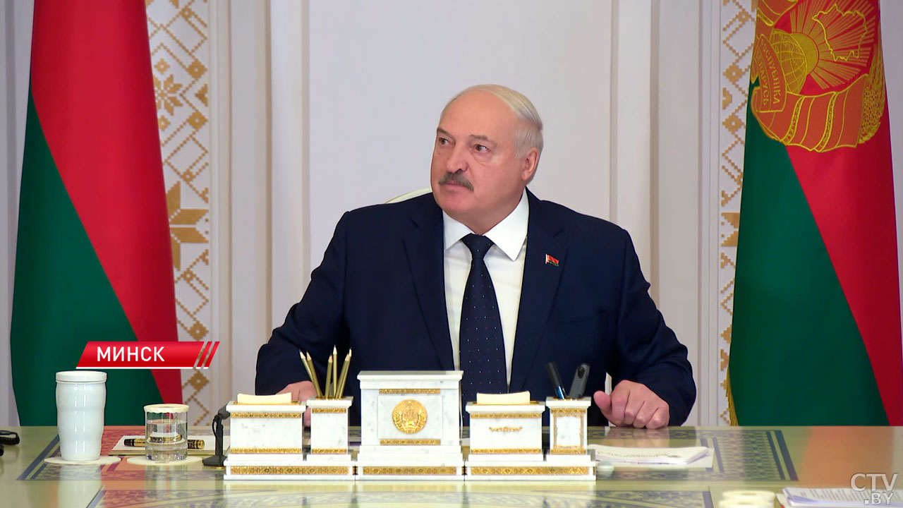 Лукашенко – управленцам: разбэстились, разбрасываете деньги, будто нам нечего больше покупать-2